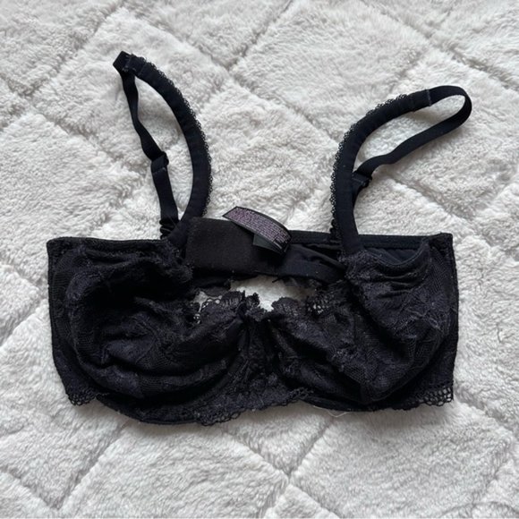 Victoria's Secret | Body By Victoria Black Lace "Unlined Demi" | Size 32DDD - Picture 3 of 13